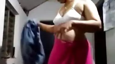 380px x 214px - Desi aunty show her sexy body indian sex video