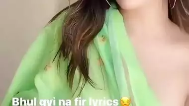 Beautiful girl live show app video 3 indian sex video