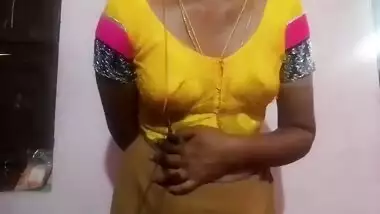 Tamil Wife Bannana Pussy