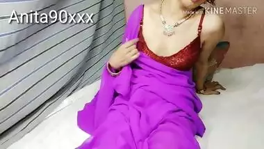 Saree mai natkhat chachi ka son ke dost se wild sex game