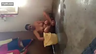 Bhabhi bathing captured by lover